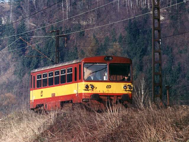 810-105-bezpravi - 810-105-bezpravi.jpg 810-105-bezpravi.jpg