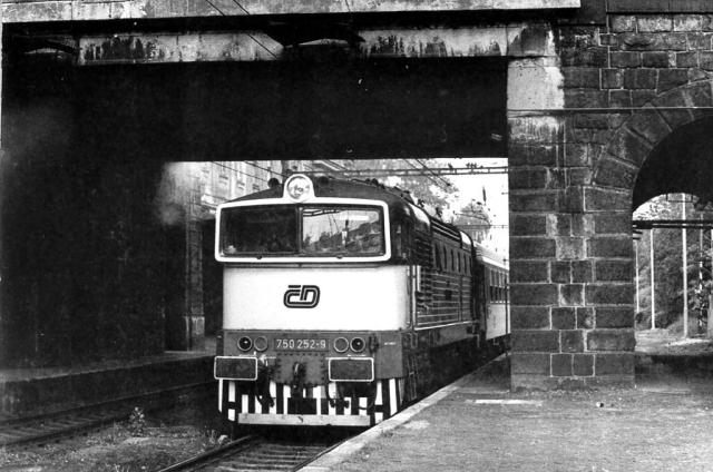 750252-plzen-1995