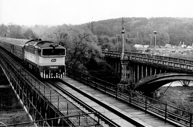 750253-plzen-1994